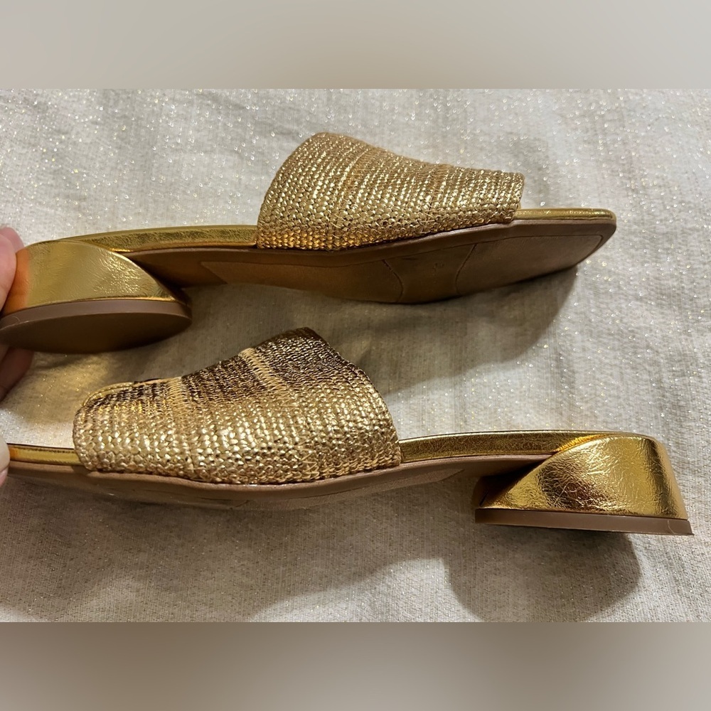 NEW Franco Sarto Women's Loran Block Heel Slide Sandal - Size 9 Gold - Picture 5 of 9